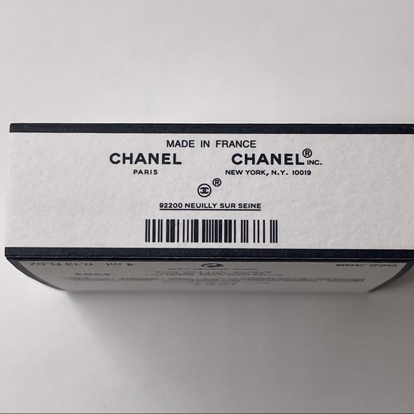2 New CHANEL PARIS 1957 Eau De Parfum Samples - Picture 4 of 6